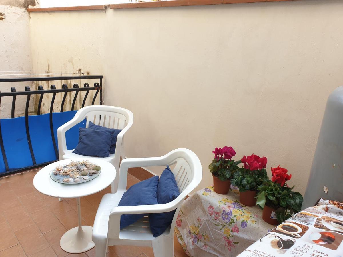 Ferienwohnung Casa Alessia Aci Castello Exterior foto