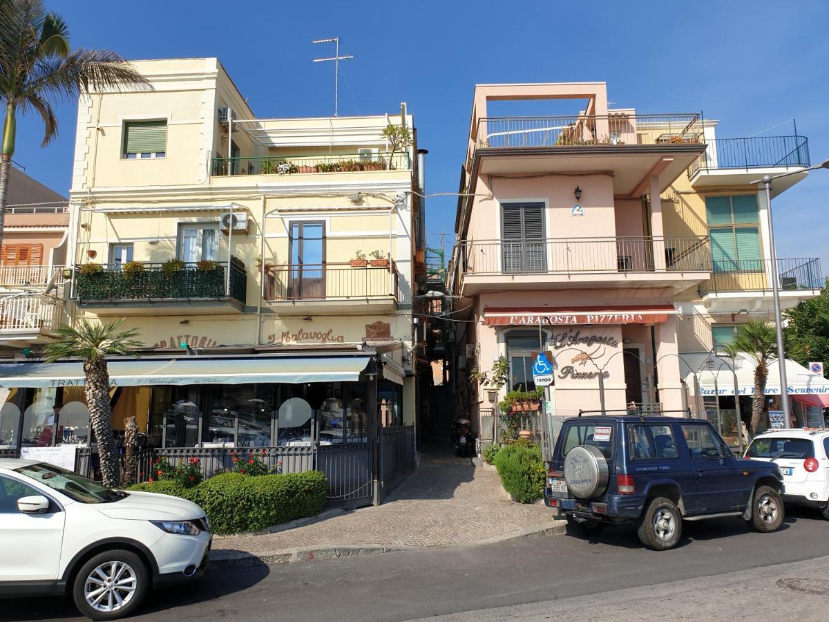 Ferienwohnung Casa Alessia Aci Castello Exterior foto